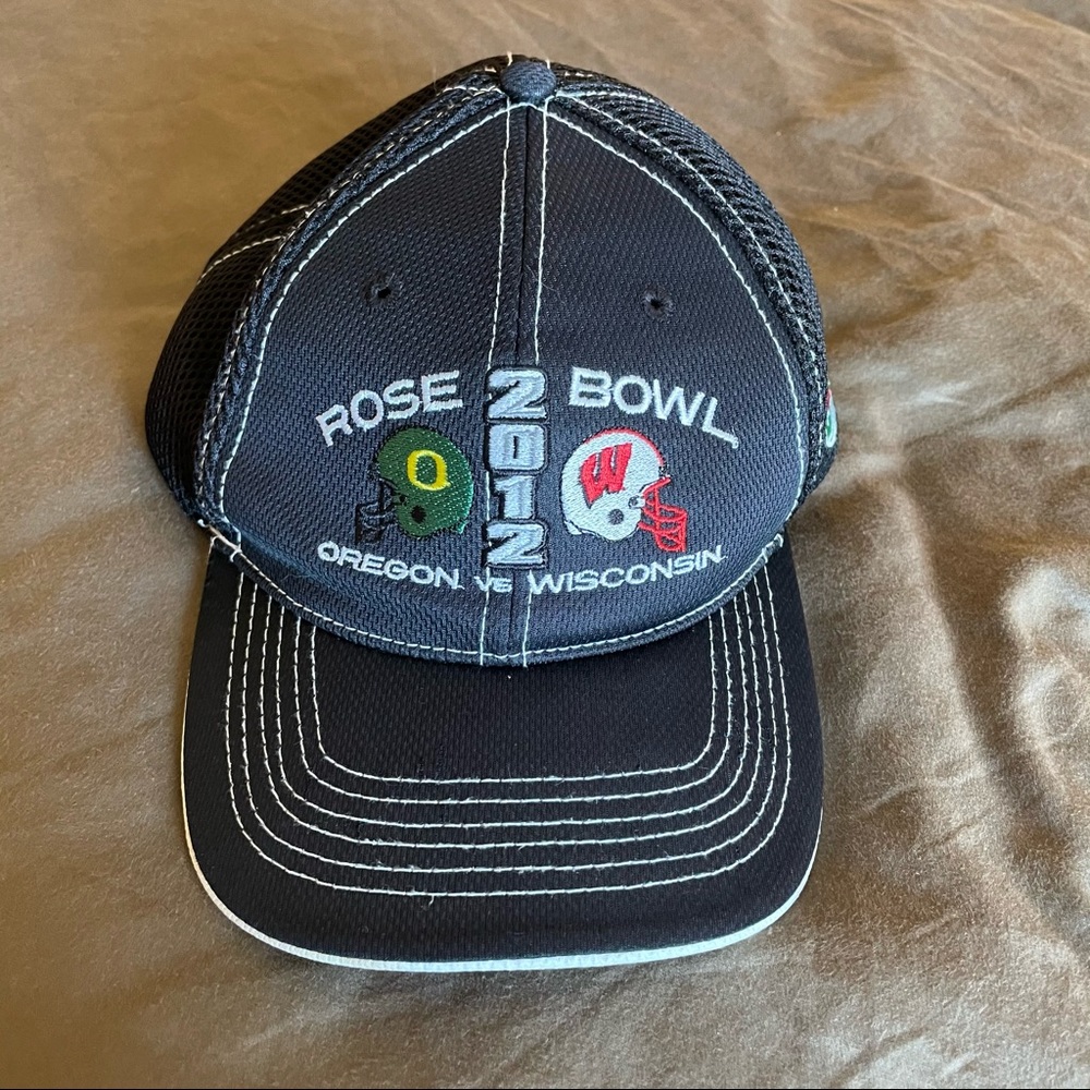 2012 Rosebowl Oregon Ducks V Wisconsin Badgers Hat